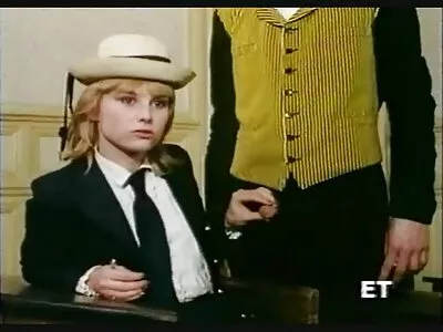 Ação asiática gostosa filme pornô mulher transando com animal
