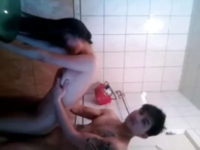 Rapaz gostoso ataca um filme porno mulher com cavalo gatinho sexy