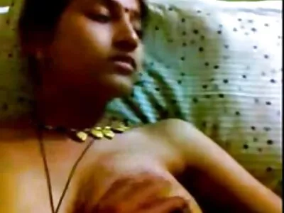Grande filme de pornô de cachorro com mulher surpresa anal