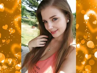 Linda esposa milf com filme pornô com as mulheres mais peitos grandes recebe uma gozada de seios bagunçados do marido robusto