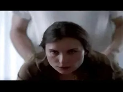 Uma bimbo massageia seus filme de pornô mulheres gostosas mamilos