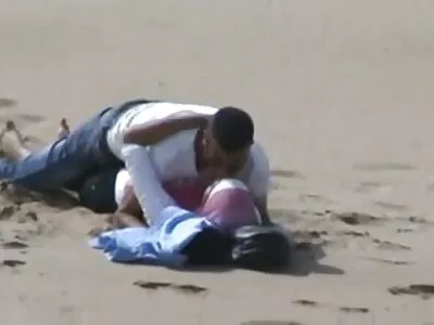 Ela está toda molhada filme pornô de mulher de 50 e com tesão