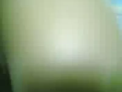Depois filme porno brasileiro duas mulheres e um homem de posar, a morena fode picas de plástico