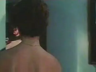 Garota com seios filme pornô de cachorro com mulher grandes se masturbando