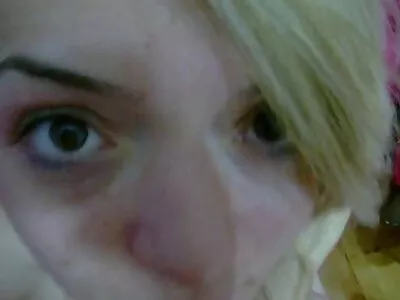 Rapariga e rapaz estão a fazer vídeo pornô grátis mulher traindo o marido sexo