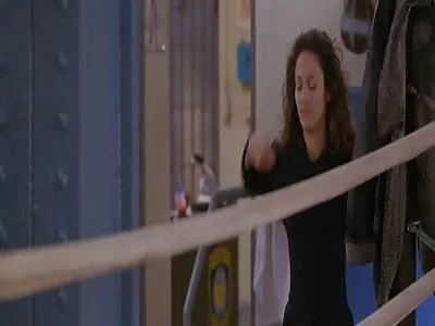 Morena está filme de sexo mulher transando com mulher se masturbando hoje