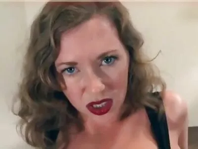 Mulher bunda grande está vídeo pornô de mulher brasileira sacudindo bunda